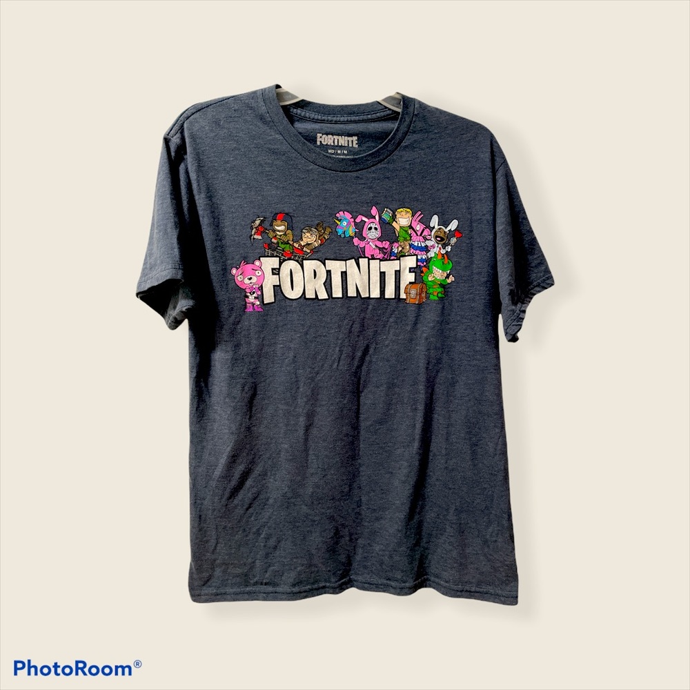 Fortnite T-shirt size medium